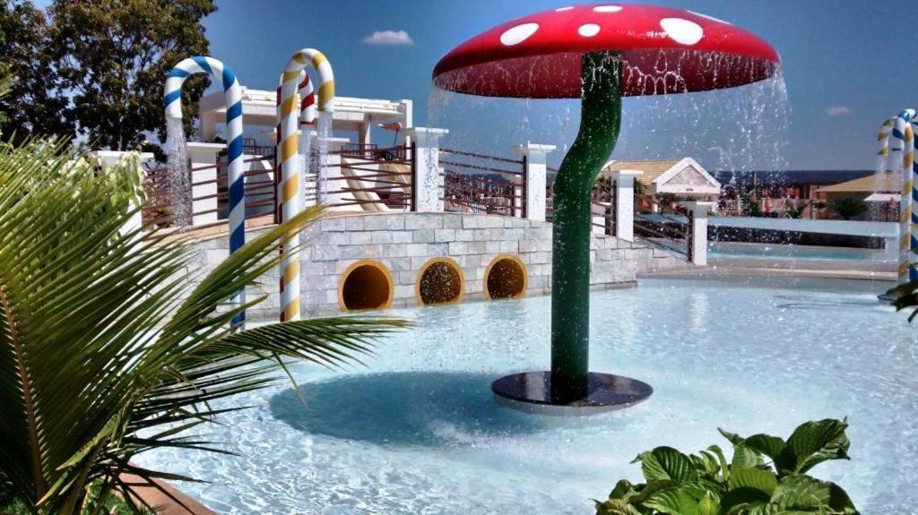 L'Acqua Diroma - Oficial - Piscinas 24 Horas Caldas Novas Bagian luar foto